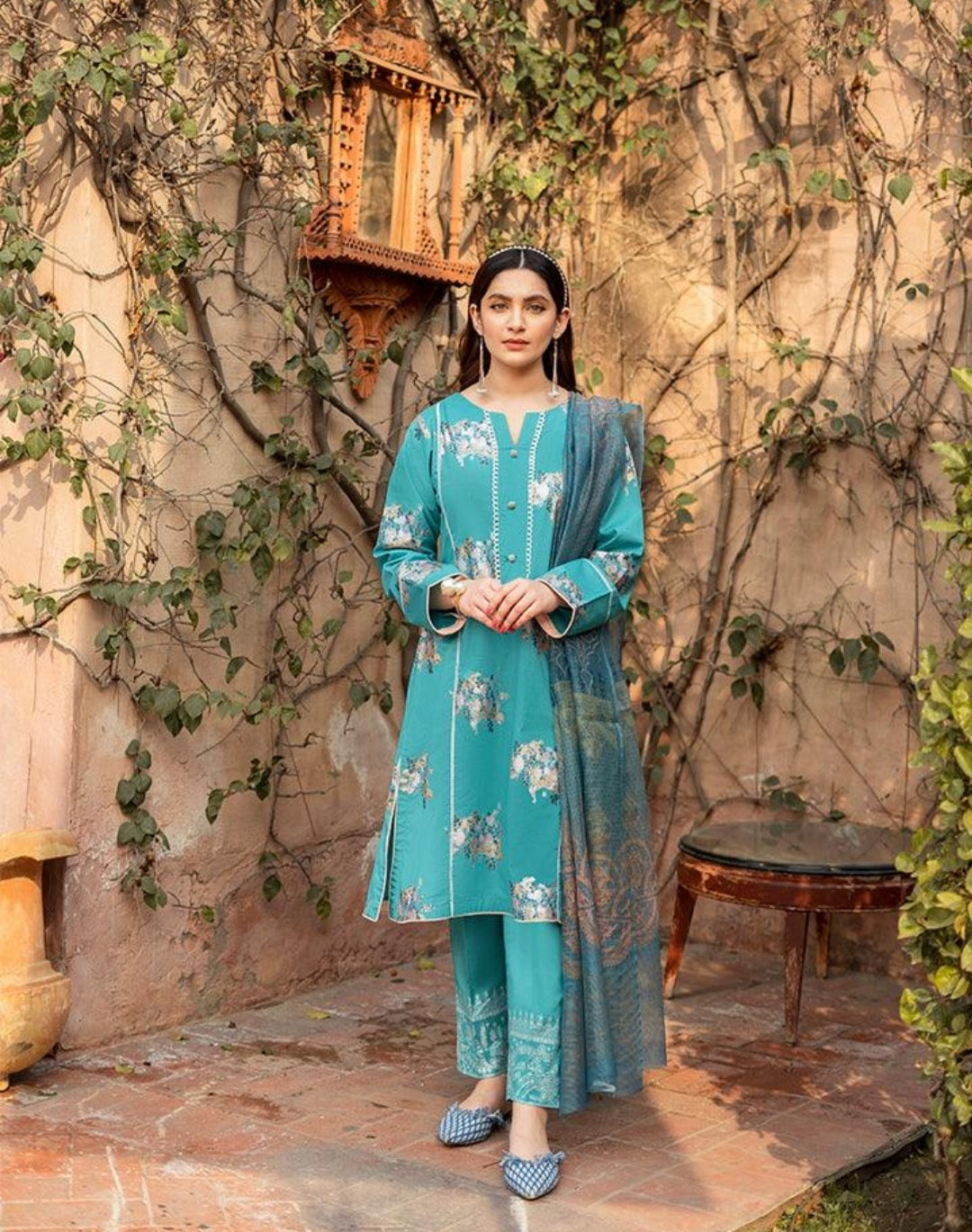 Blue Hue Silk lawn with cotton net dupatta 3pcs